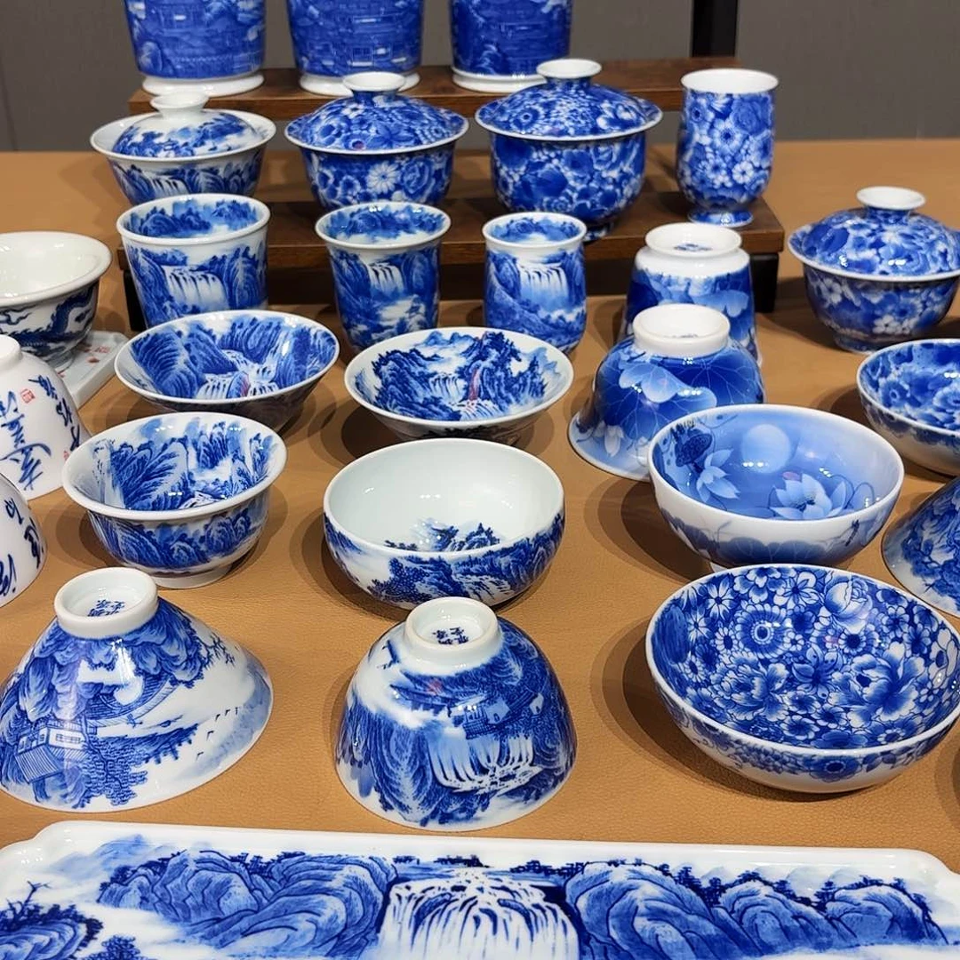 荪***贵景德镇纯手绘干泡台微瑕