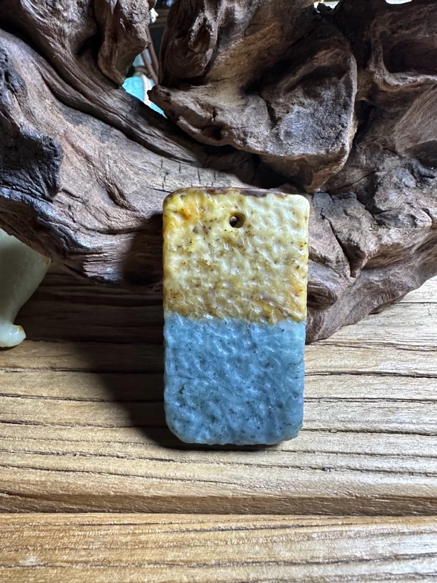 纯天然岫玉手工复古挂件