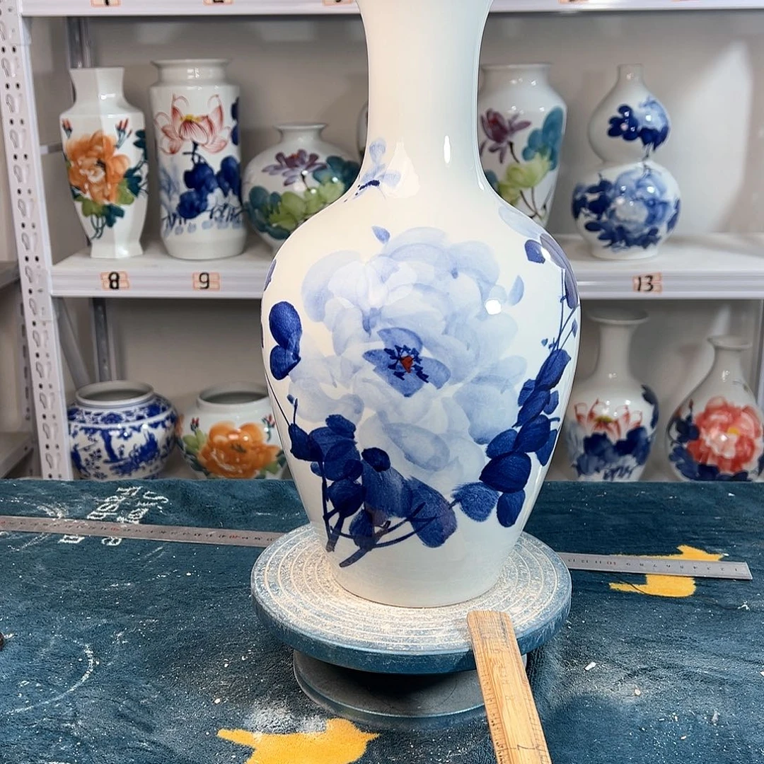 摆件景德镇陶瓷棒青牡花