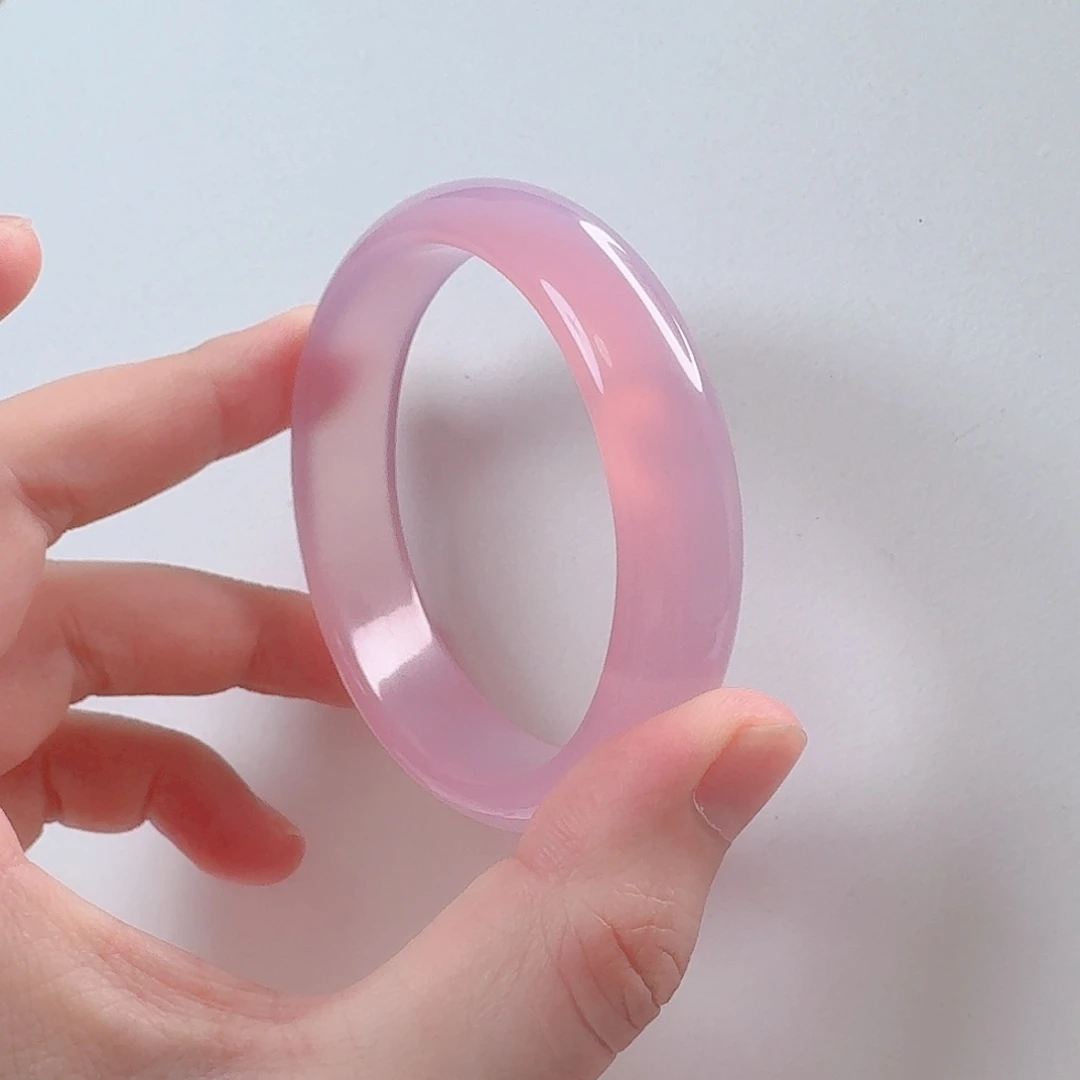 玛瑙/玉髓手镯未镶嵌彭*乖