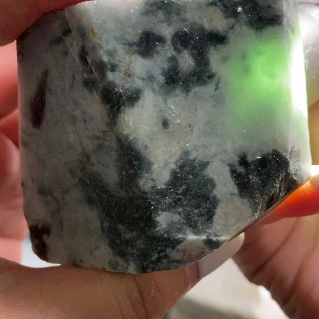翡翠未镶嵌挂件天然翡翠