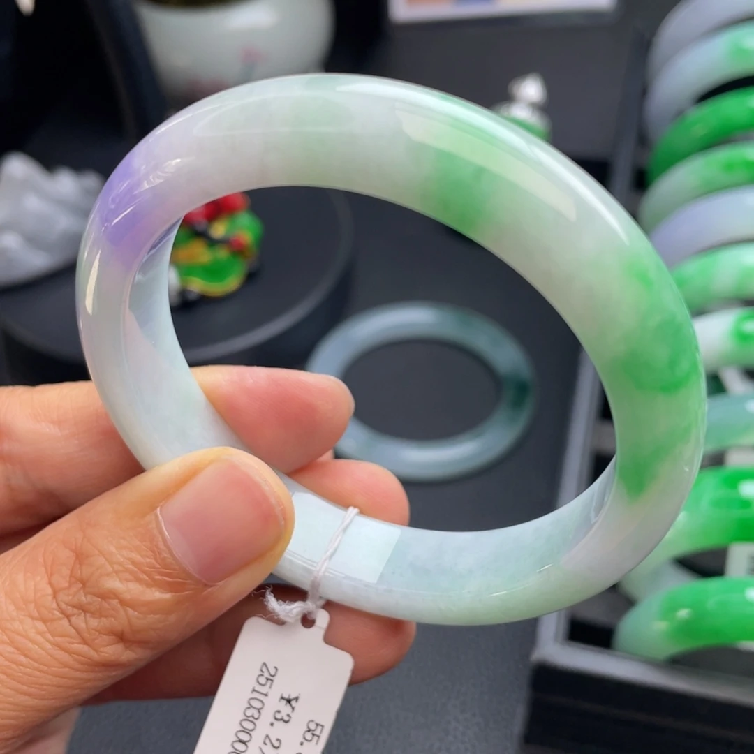 翡翠未镶嵌手镯55.5正圈翡翠细糯化胶春彩