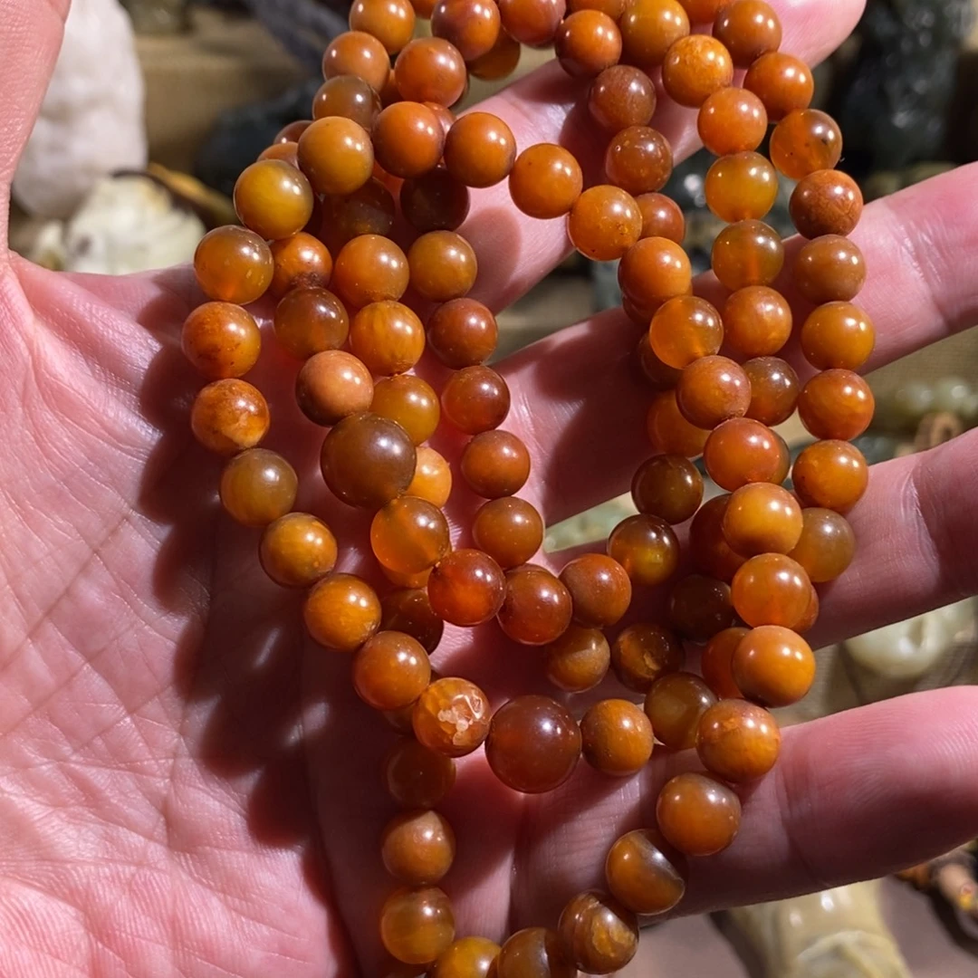 未镶嵌透闪石质玉挂件