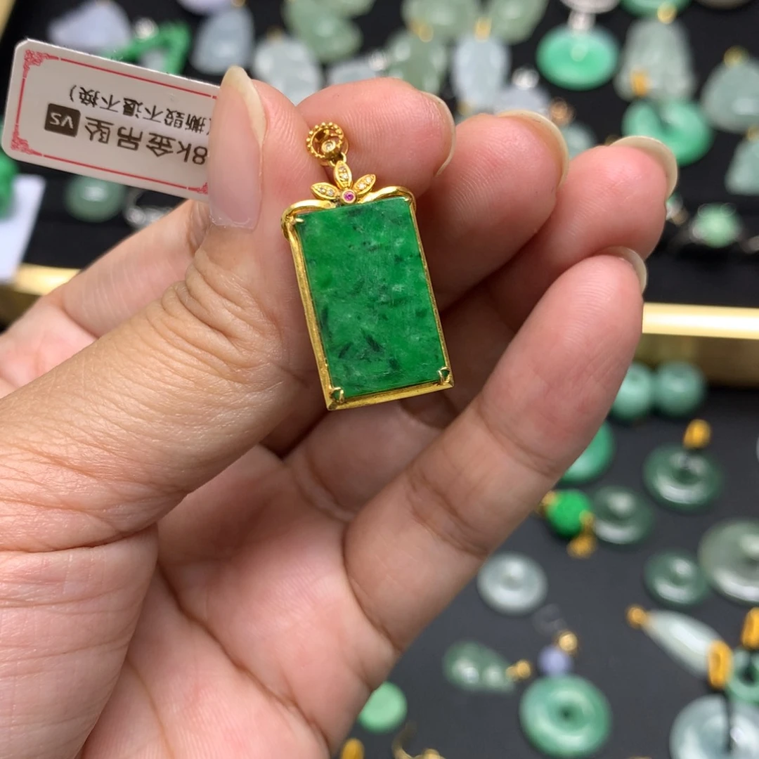 吊坠(不含链)18K金镶嵌翡翠有纹裂