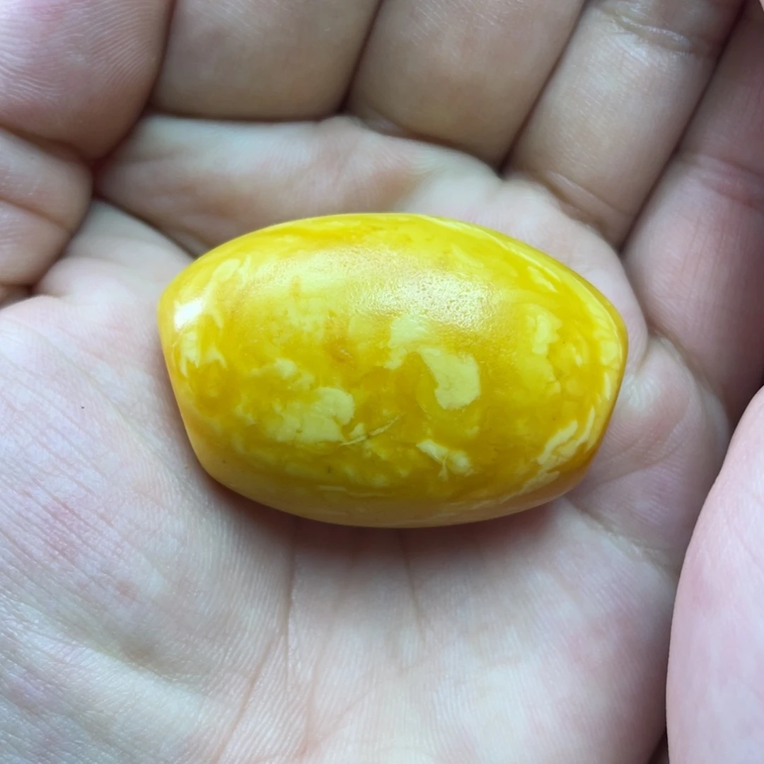 琥珀未镶嵌吊坠(不含链)