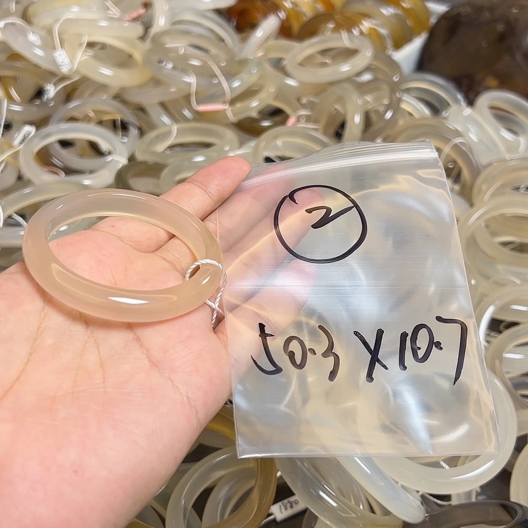 玛瑙/玉髓未镶嵌珠宝半成品