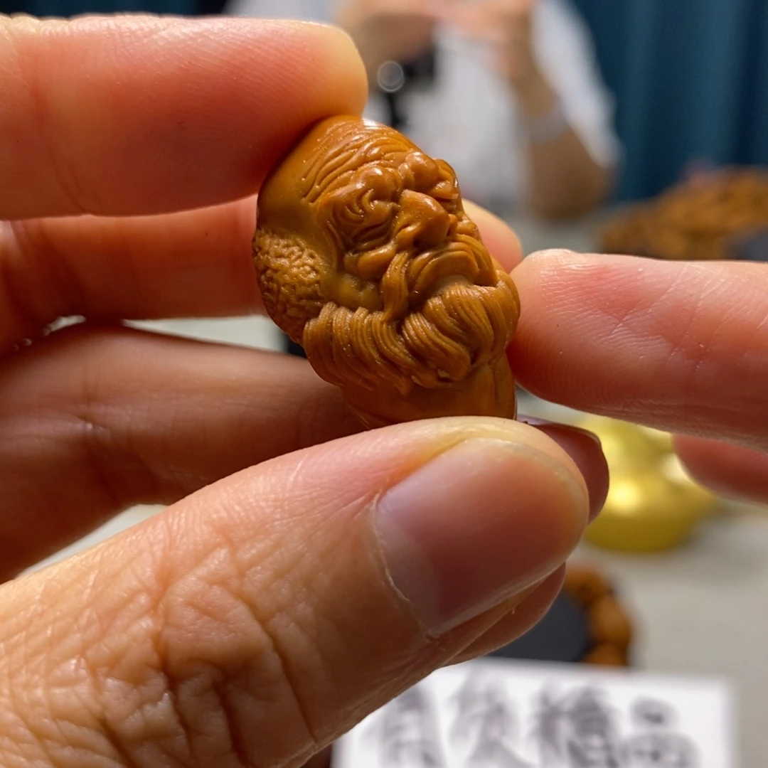 橄榄核吊坠橄榄核