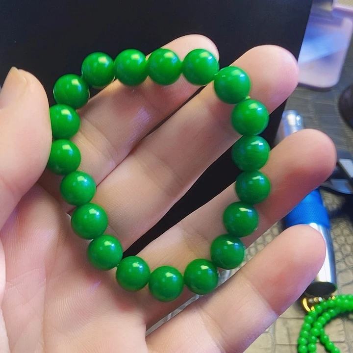 翡翠未镶嵌颈饰手串