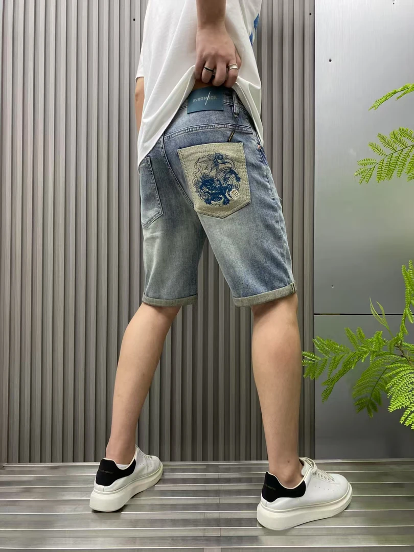 夏季破洞刺绣牛仔短裤男修身直筒水洗做旧潮流百搭运动休闲五分裤