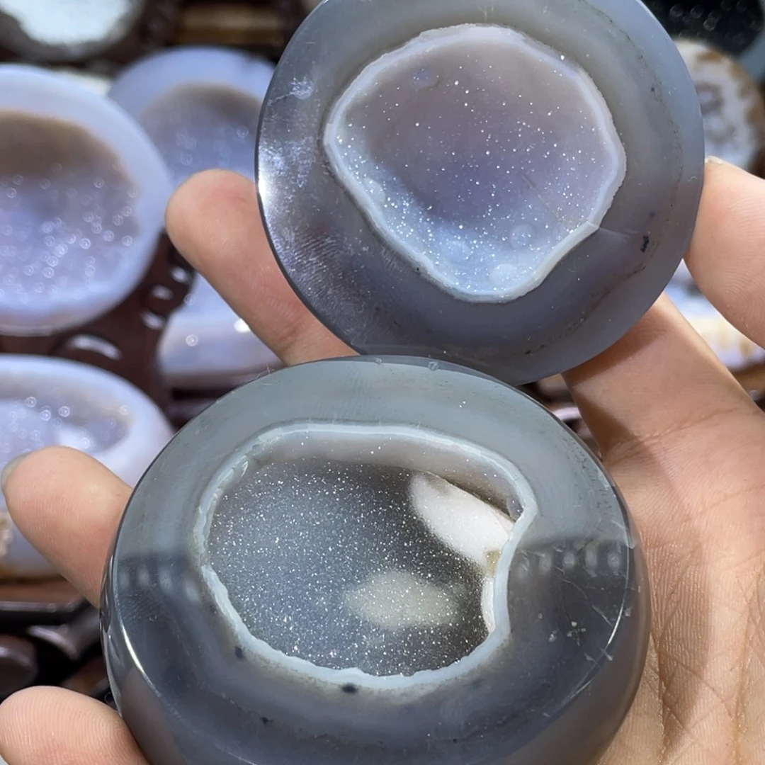未镶嵌水晶大型摆件（非配饰）聚宝盆