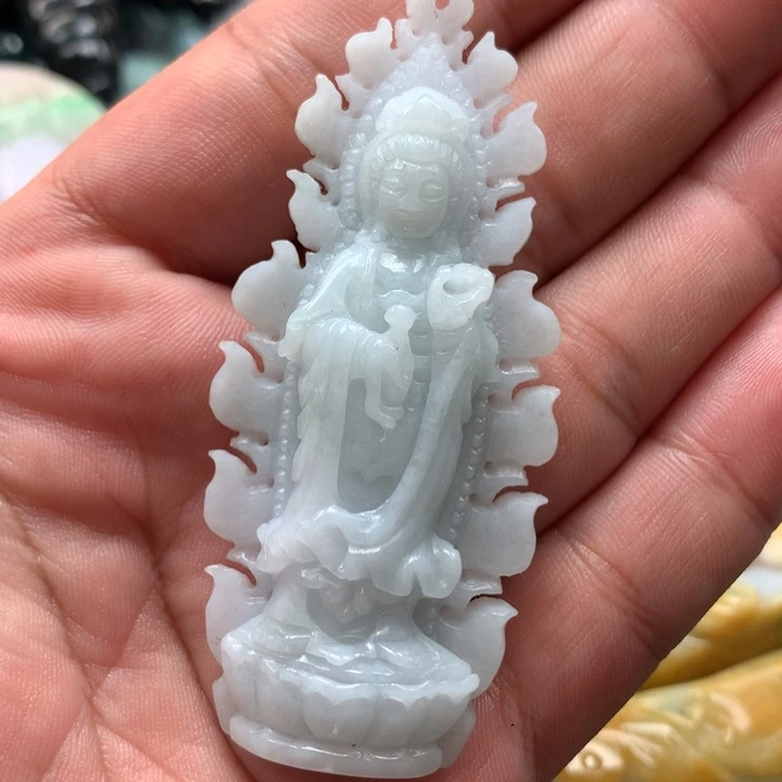 翡翠颈饰未镶嵌保真天然A货翡翠