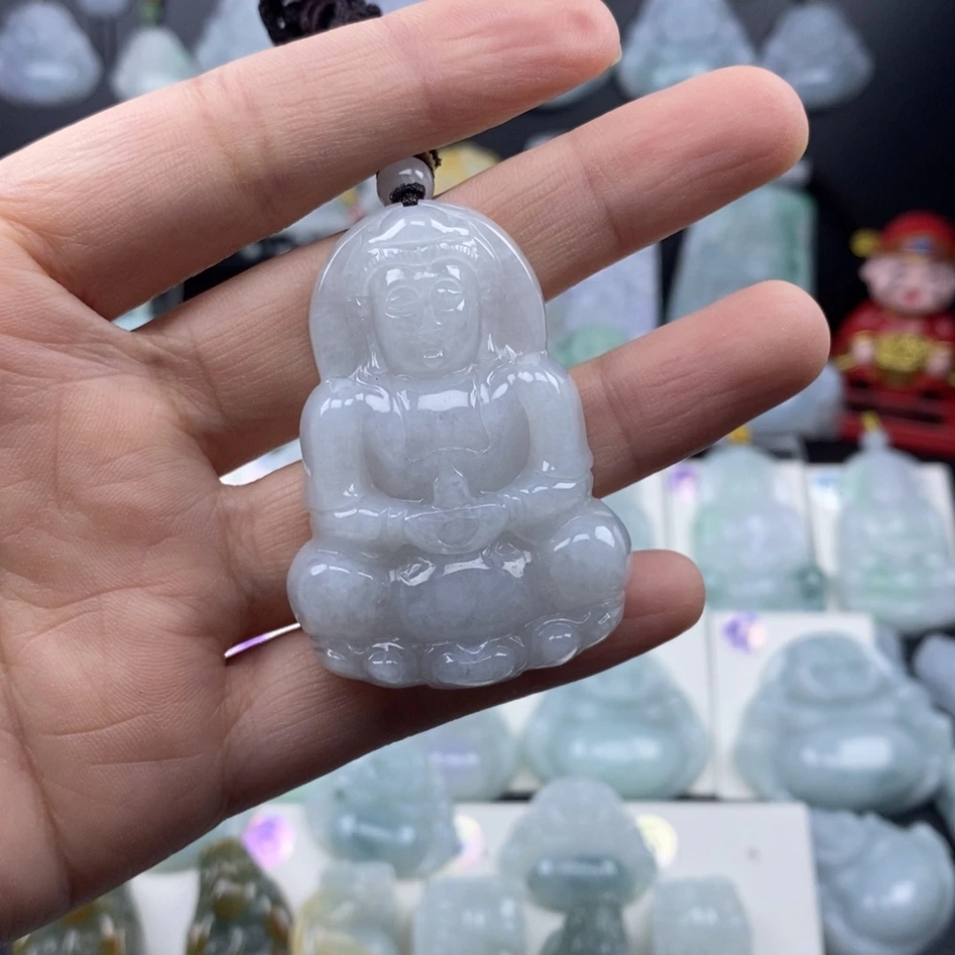 翡翠未镶嵌颈饰52尺寸观音微瑕介意勿拍不退不换