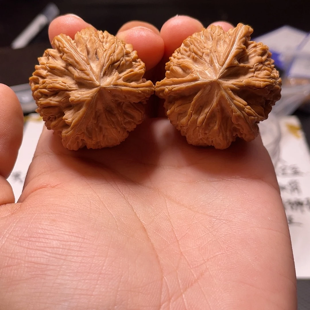 大***。吊坠文玩核桃文玩