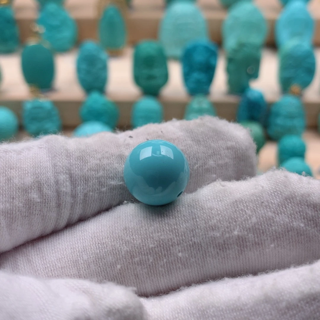 绿松石配饰未镶嵌