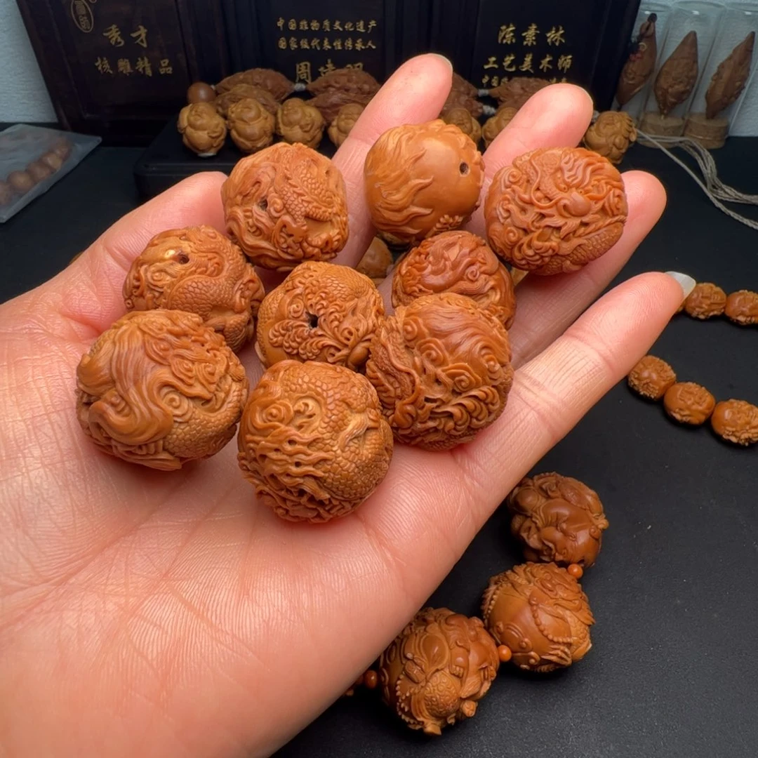 三***爸手串/手链橄榄核橄榄核雕刻的九龙作品