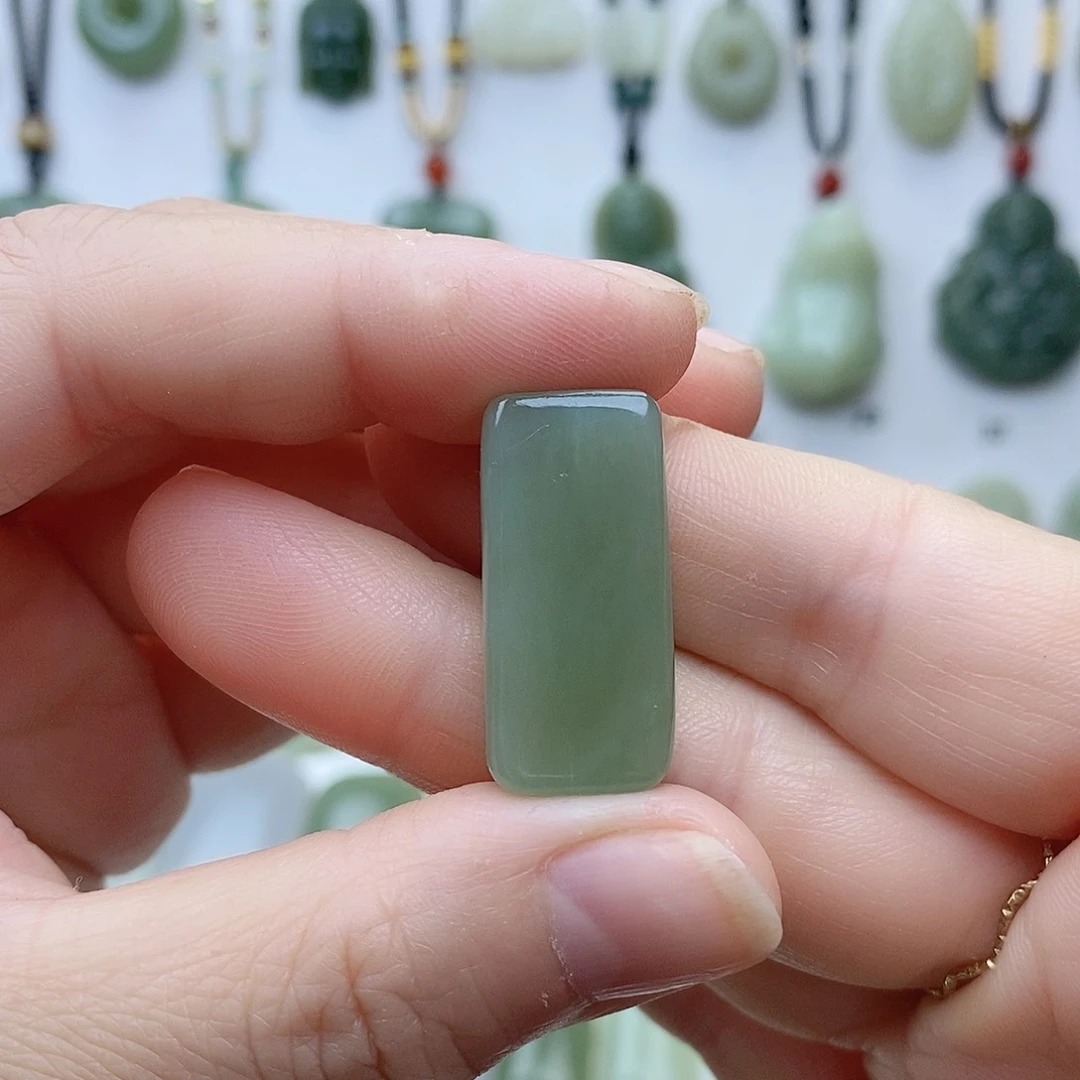 和田玉未镶嵌颈饰糖***清