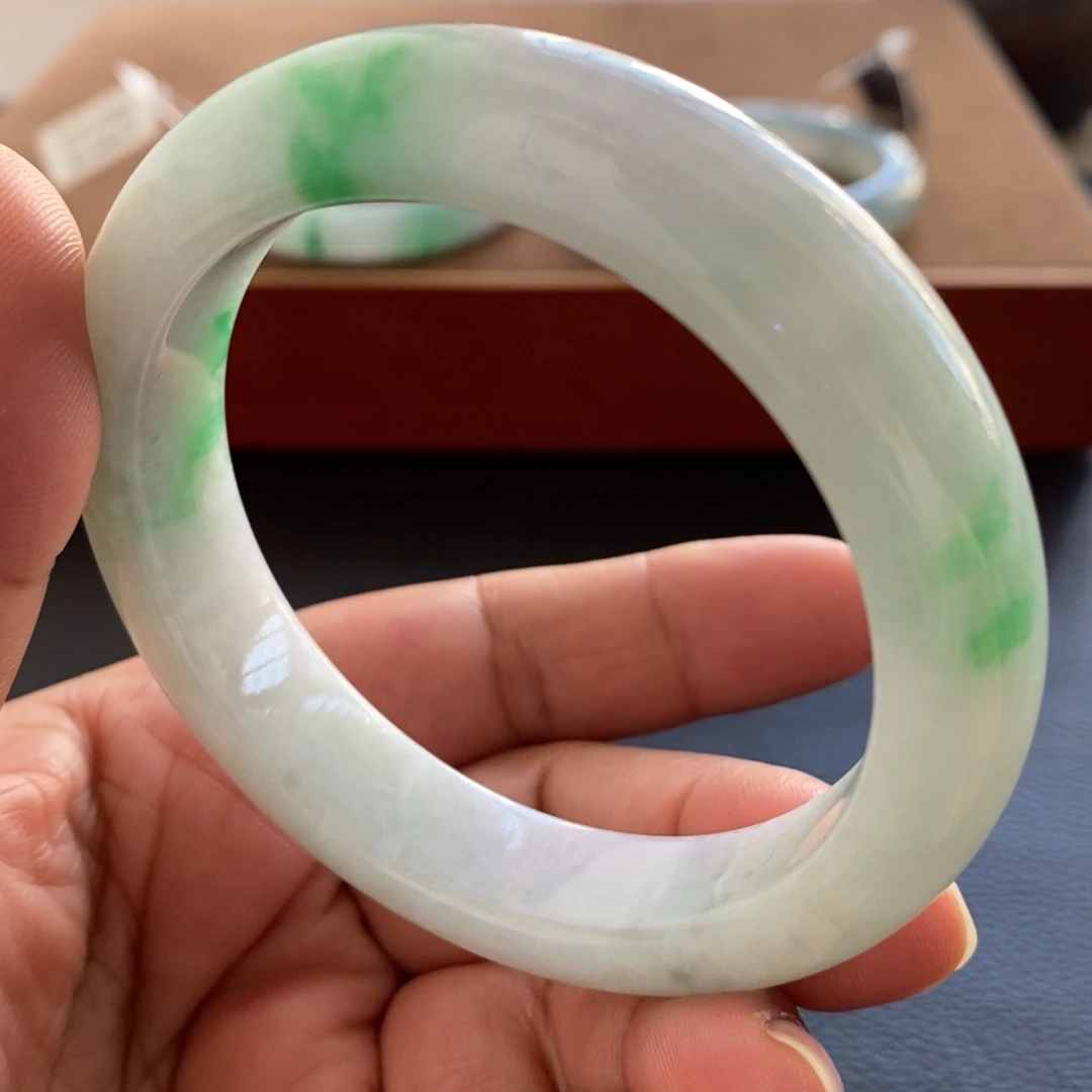 翡翠未镶嵌手镯天然翡翠手镯