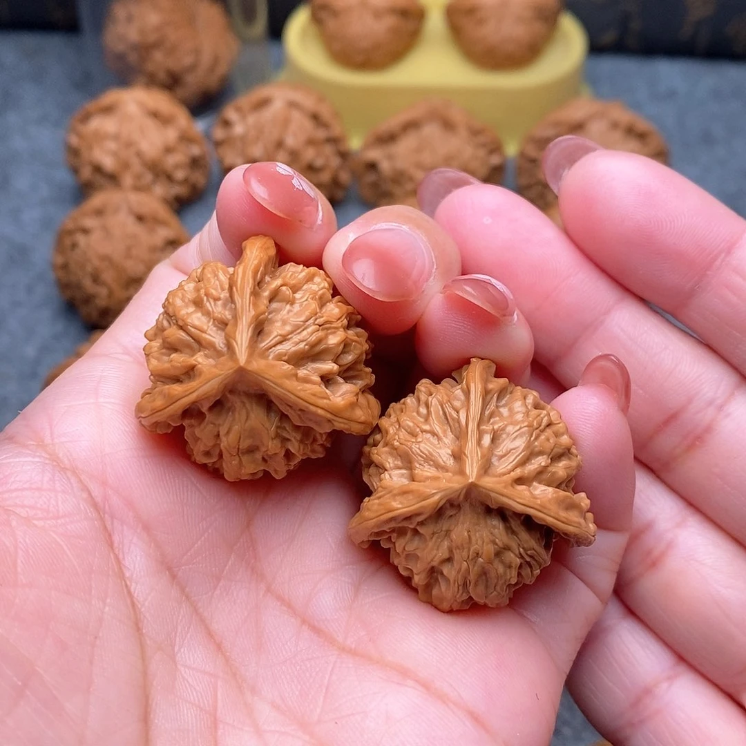 文玩核桃把件精品盘山三棱31全品