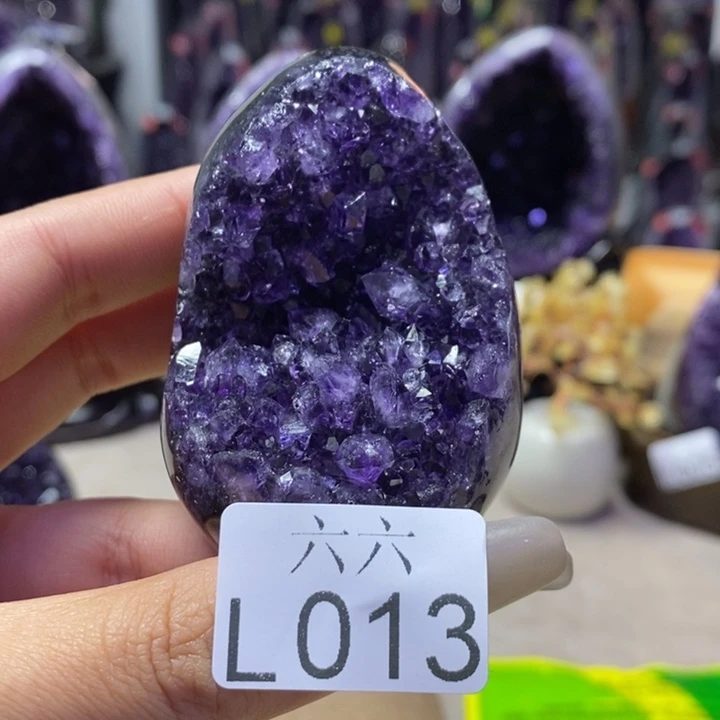 未镶嵌水晶大型摆件（非配饰）摆件