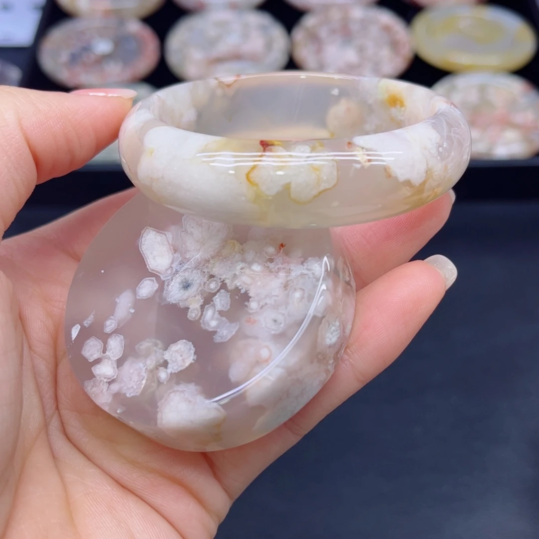 玛瑙/玉髓未镶嵌手镯56