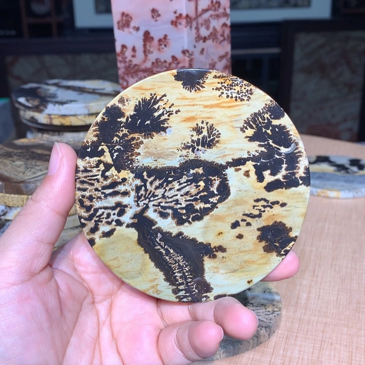 ，广西国画石摆件，收藏观赏