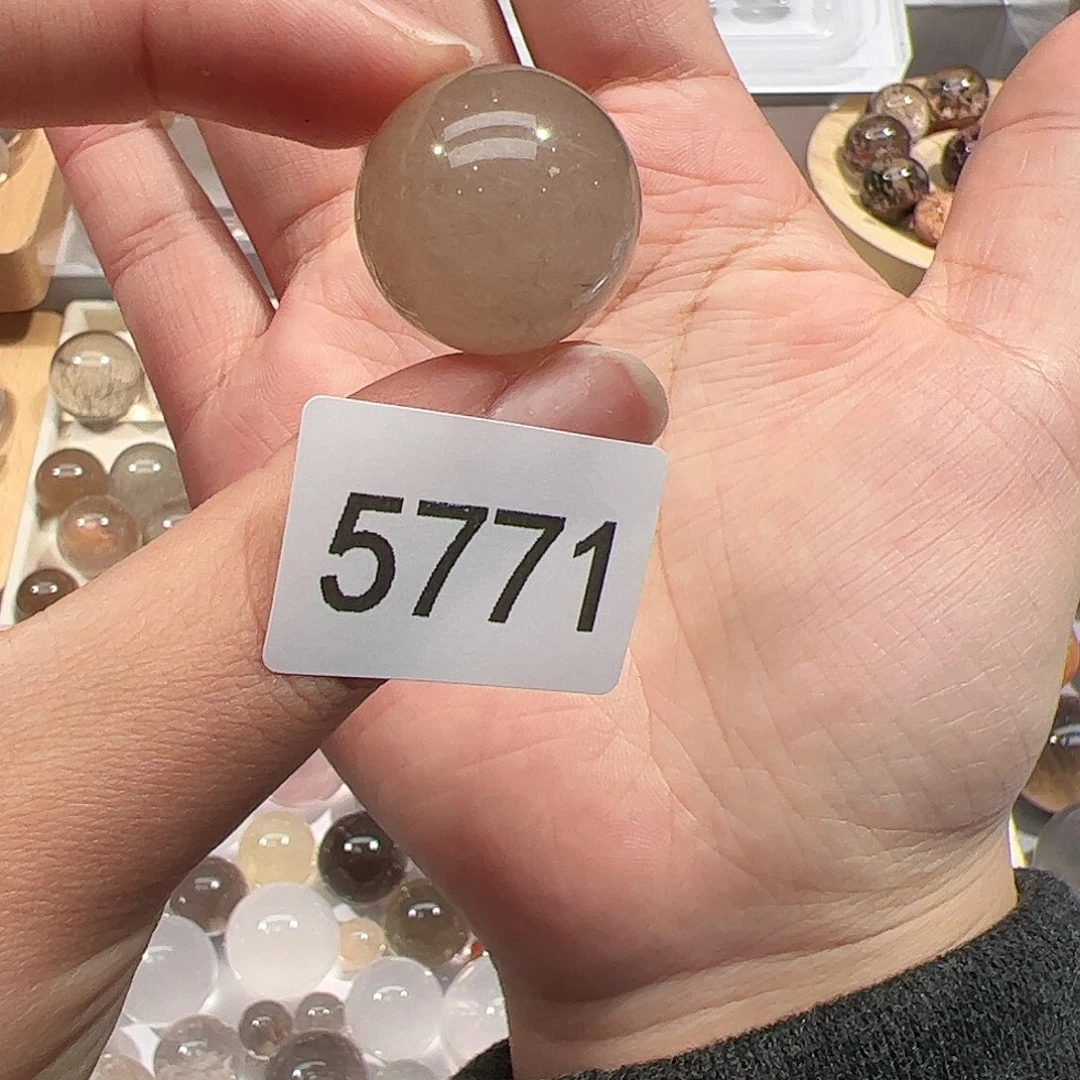 未镶嵌大型摆件（非配饰）水晶