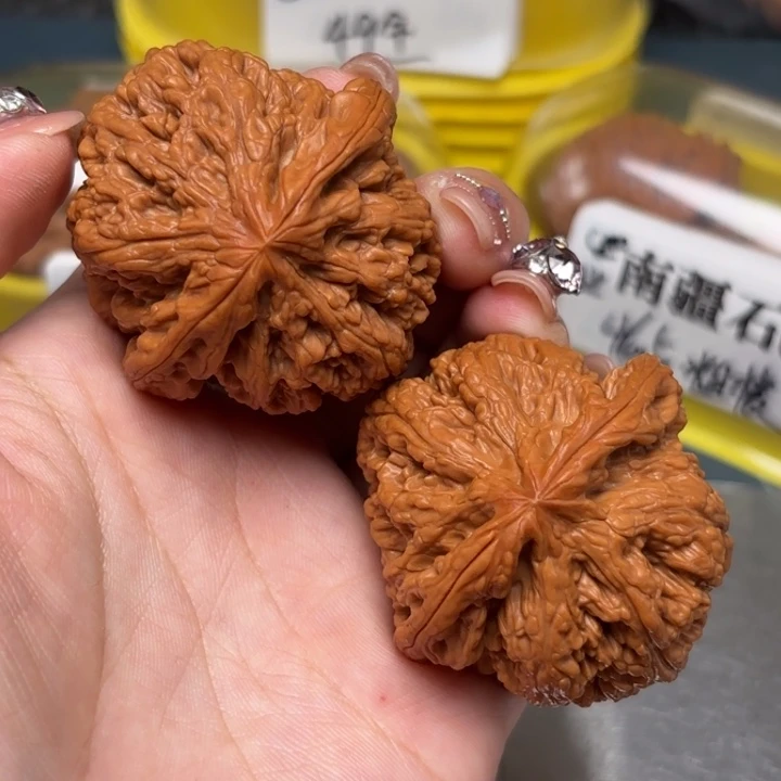 文玩核桃吊坠46-30753-02