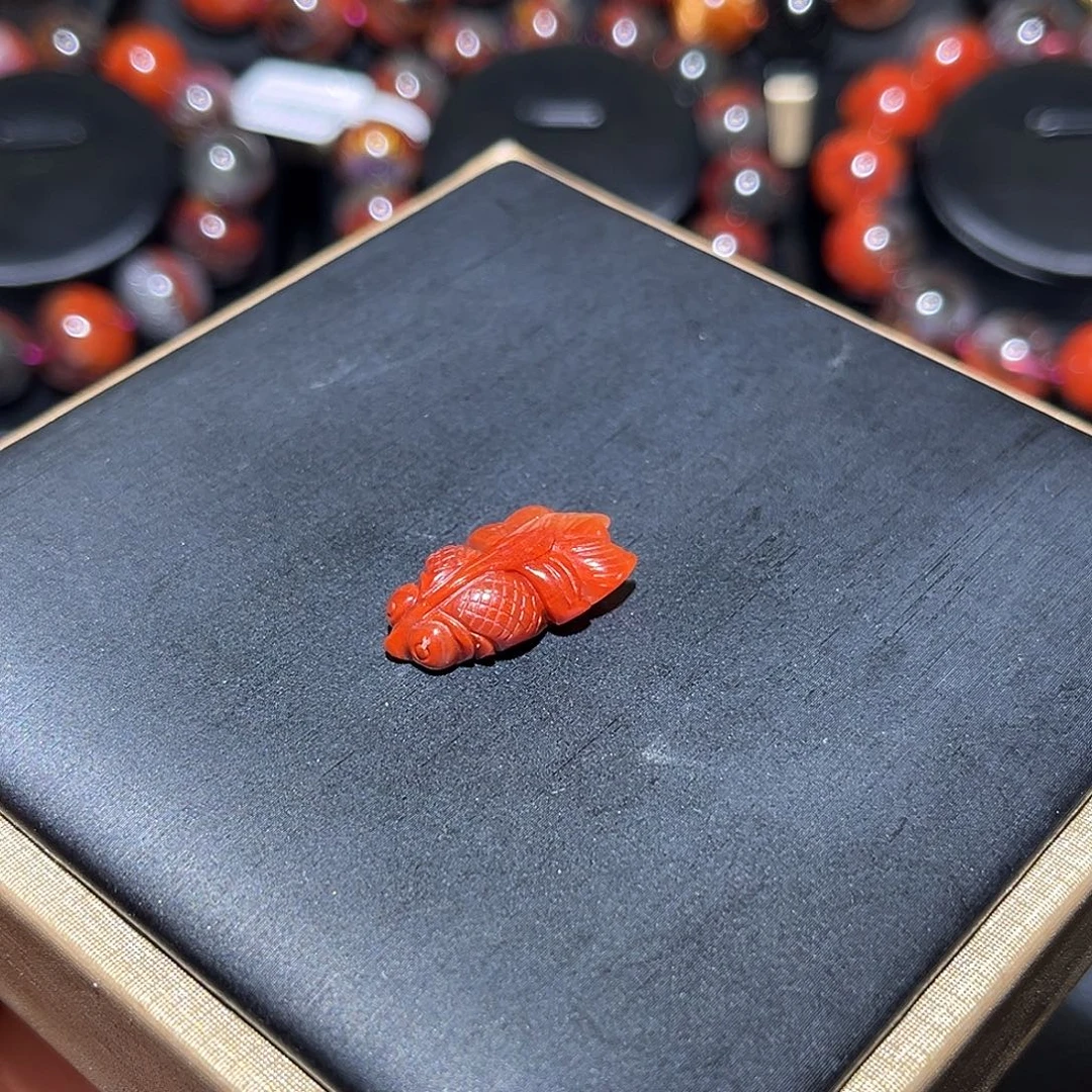 彩***~未镶嵌珠宝半成品水晶极光吊坠