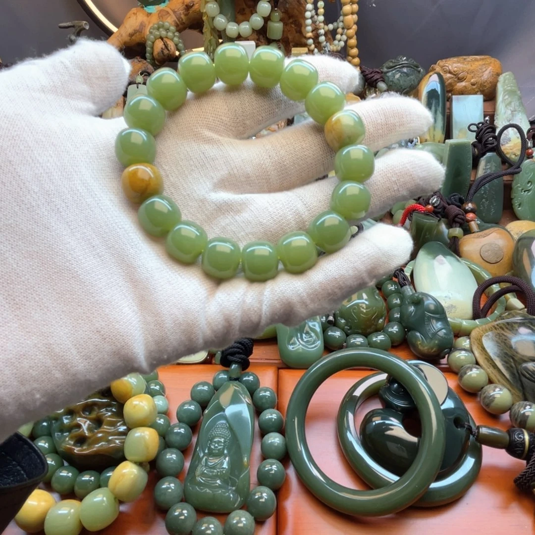 公***贝岫岩河磨玉（透闪石质玉）未镶嵌手链