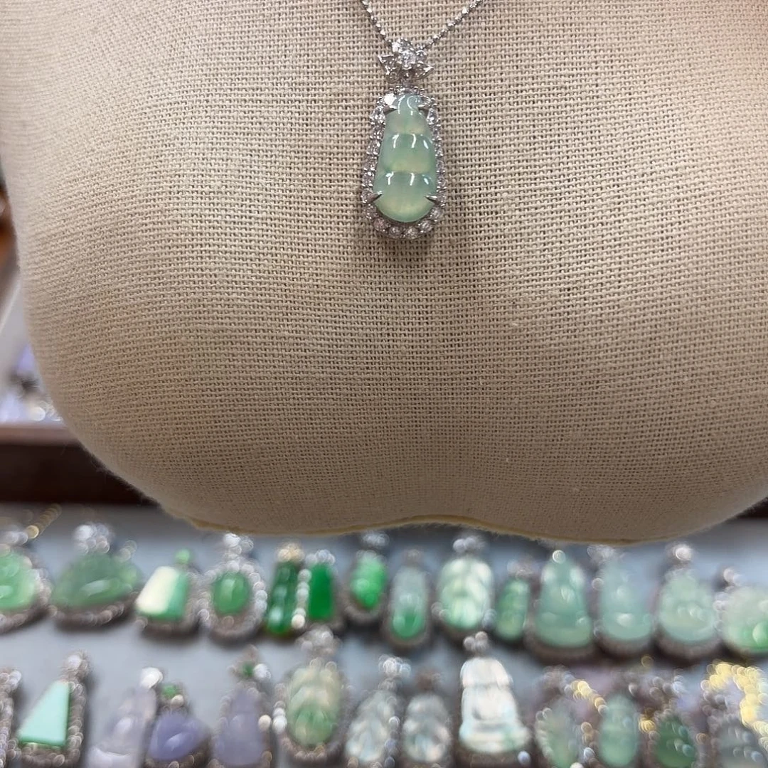 翡翠银S925镶嵌吊坠(不含链)