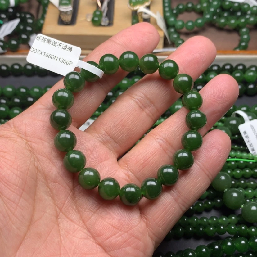 【闪购商品】未镶嵌手链和田玉（碧玉）冰底辣菠菜绿6o m手链