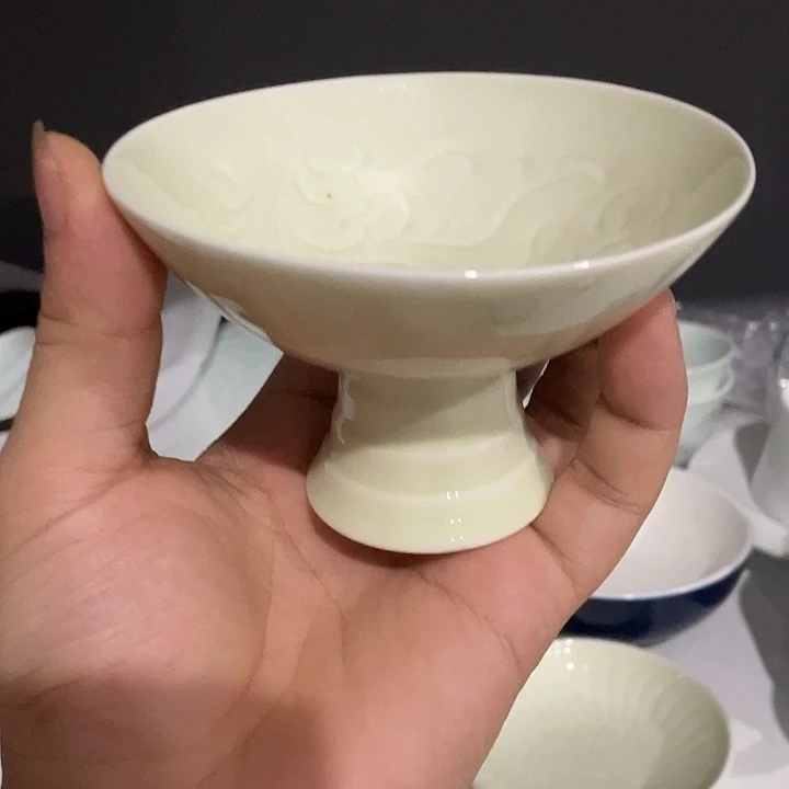 象牙黄芙蓉高脚碟