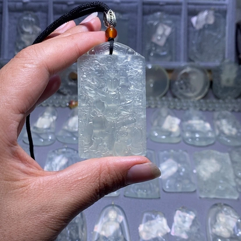 【闪购商品】岫玉未镶嵌颈饰刘***业