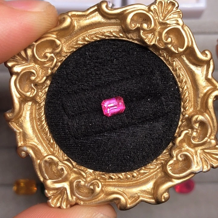 裸石未镶嵌尖晶石0.5ct马亨盖