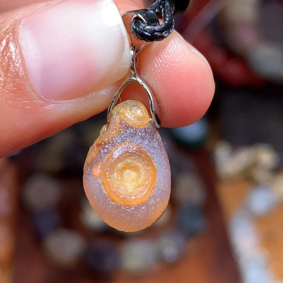 未镶嵌玛瑙/玉髓珠宝半成品