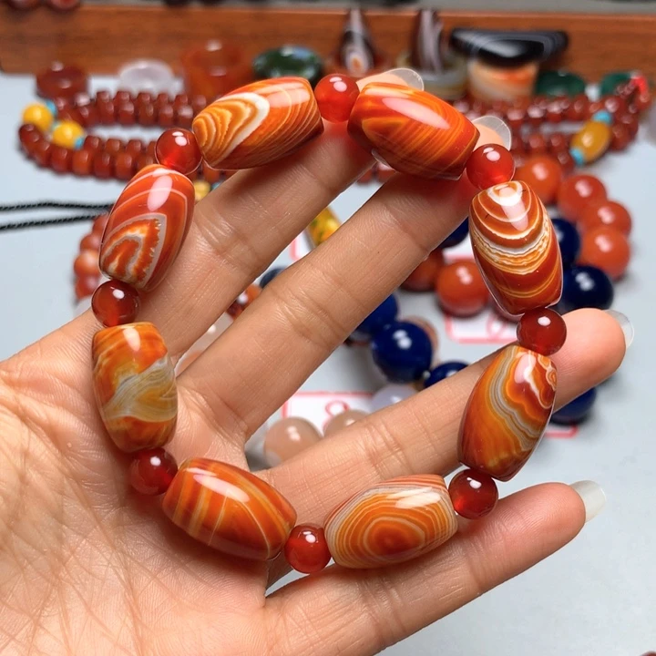 未镶嵌手链玛瑙/玉髓啵****o