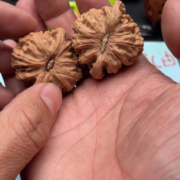 K***n文玩核桃把件文玩核桃链接专属