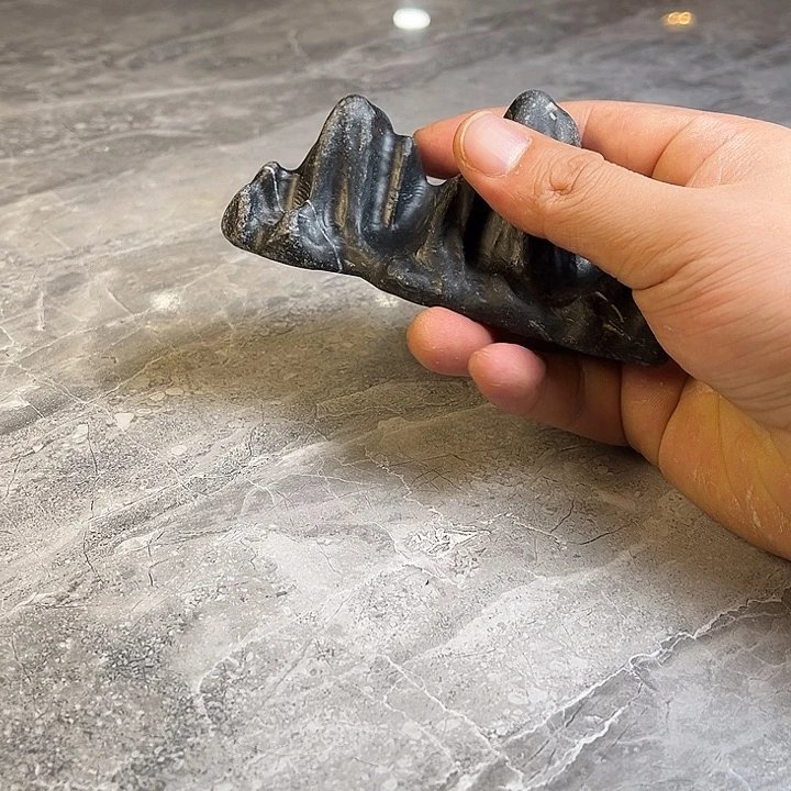 锋***哥奇石茶宠鱼缸文房摆件