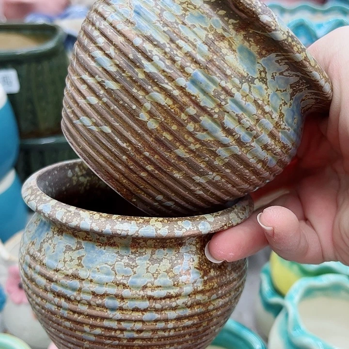 多肉绿植陶瓷花盆9.9包邮，有孔