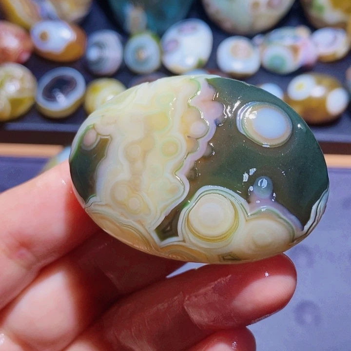 未镶嵌玛瑙/玉髓珠宝半成品120