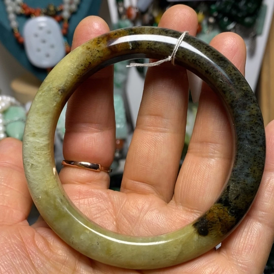 【闪购商品】翡翠未镶嵌吊坠(赠链)