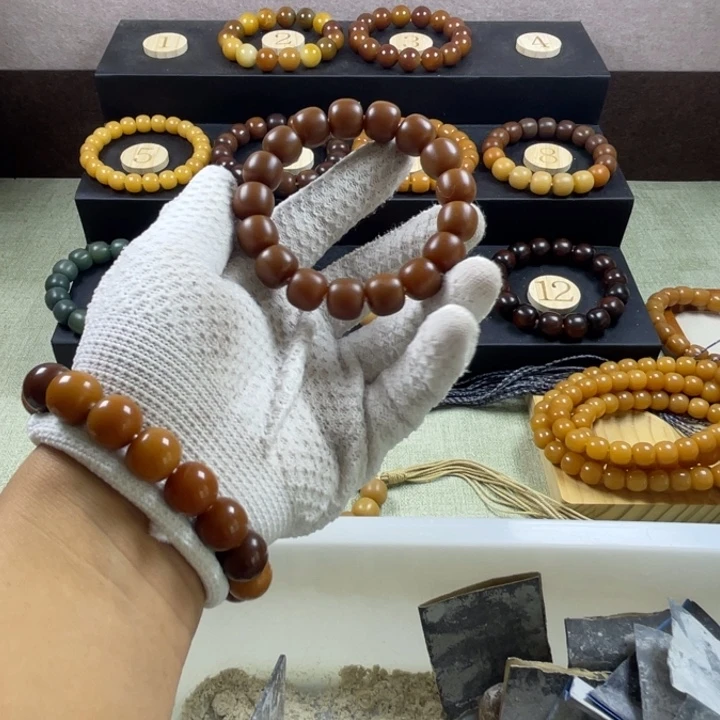 焦***子菩提根/象牙果手串