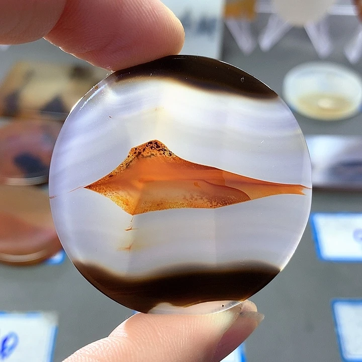 未镶嵌颈饰玛瑙/玉髓