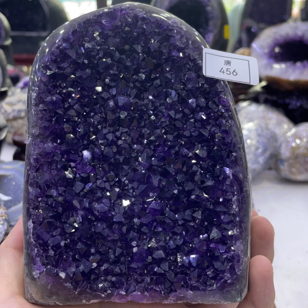 未镶嵌水晶大型摆件（非配饰）