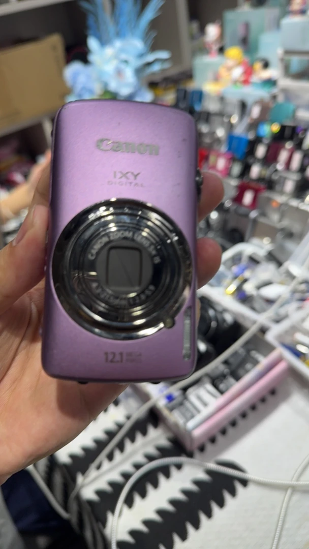 9新  九成新葡萄紫ixy930