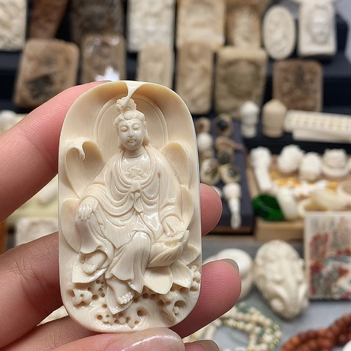 其他猛犸象牙坐莲观音吊坠