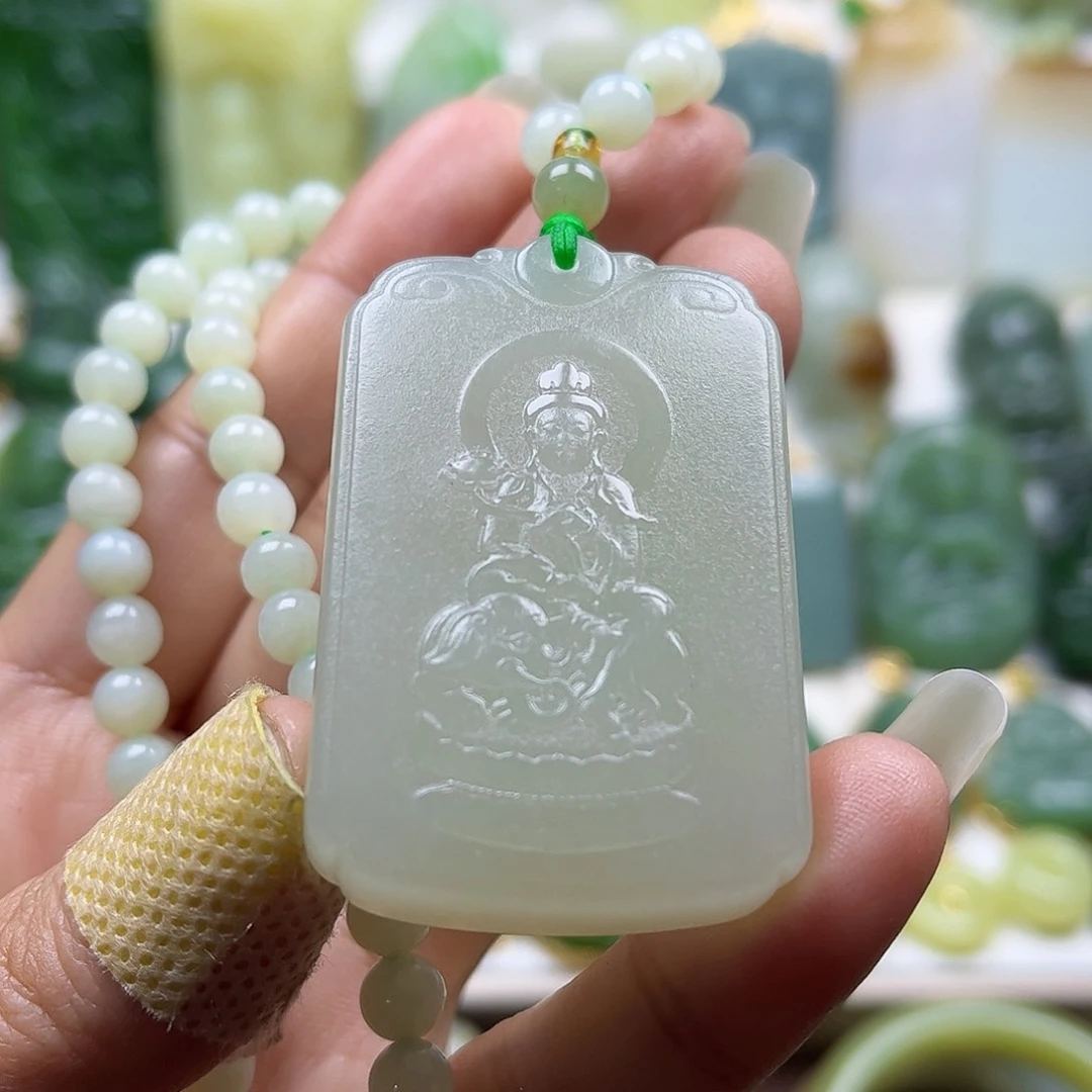 和田玉吊坠未镶嵌