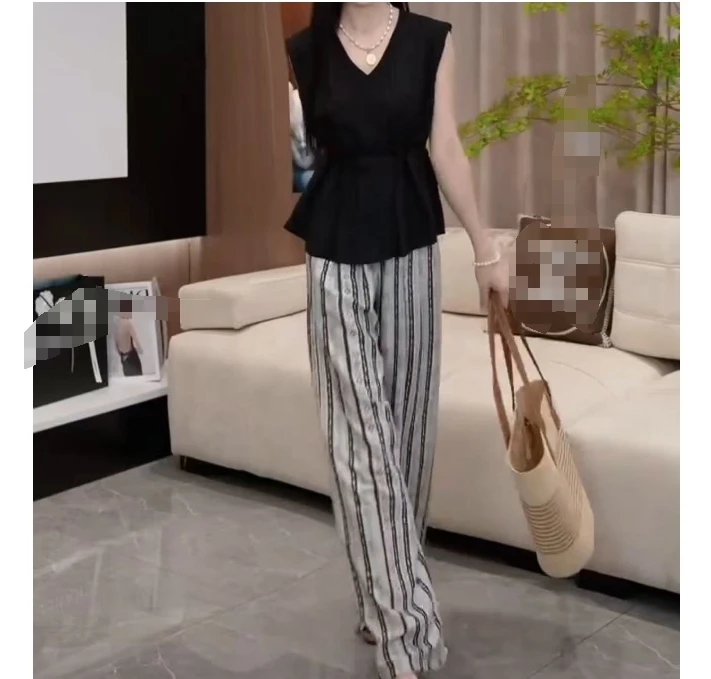 时尚潮流百搭精品女装zsx37521