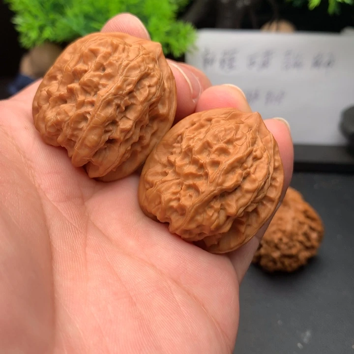 吊坠文玩核桃35尺野生磐石