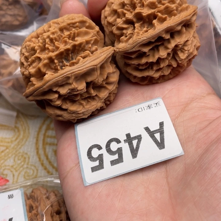 文玩核桃把件核桃